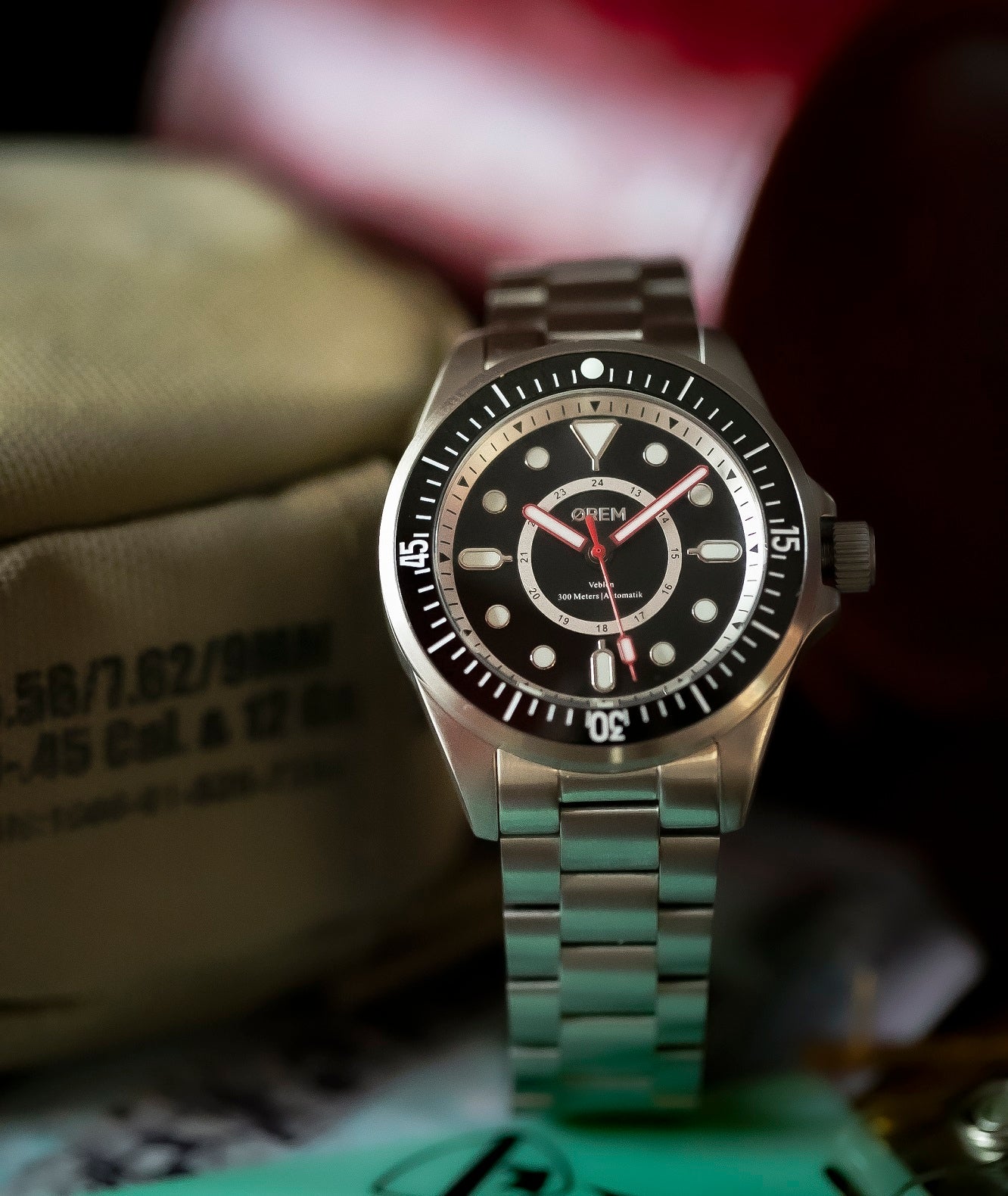 "The Veblen II" Dive Watch - Panda