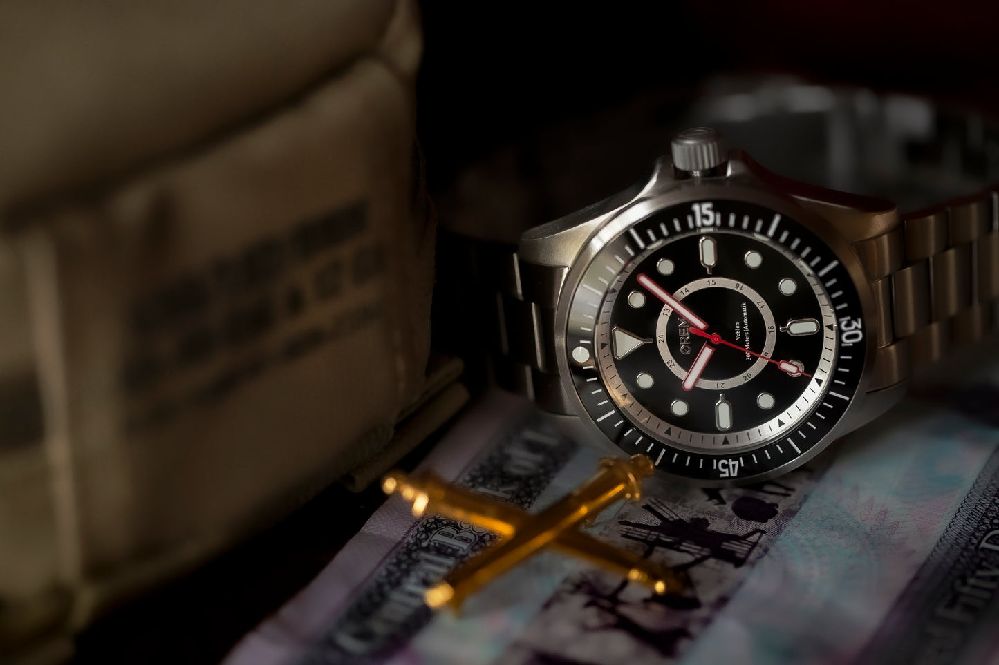 "The Veblen II" Dive Watch - Panda