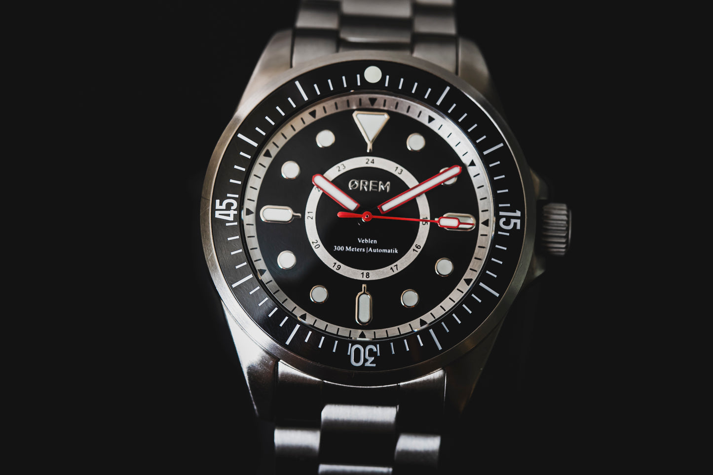 "The Veblen II" Dive Watch - Panda