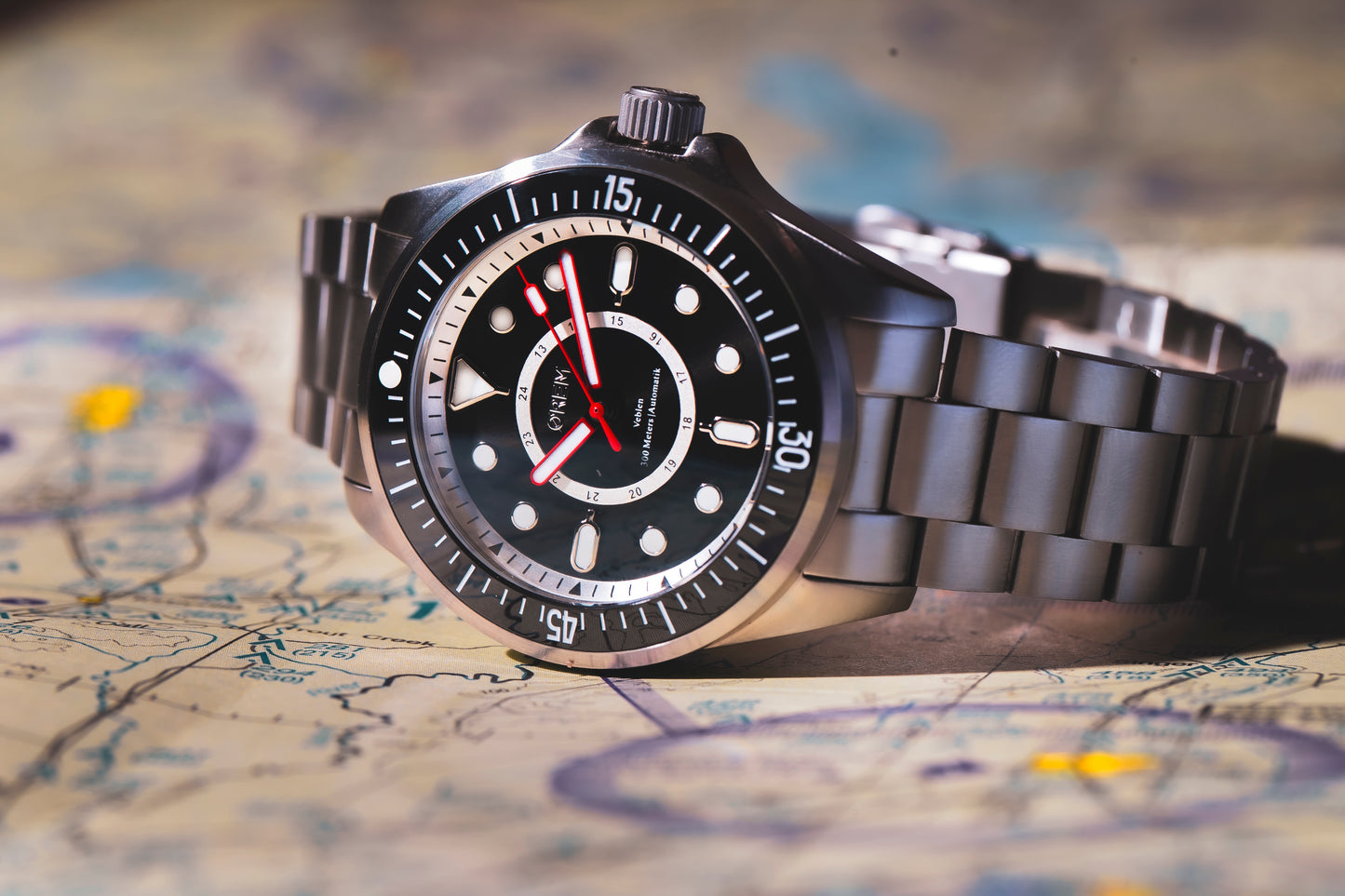 "The Veblen II" Dive Watch - Panda